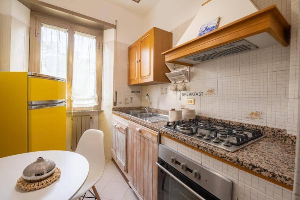 Guest House Sempione Da Giulio Rome Exterior photo